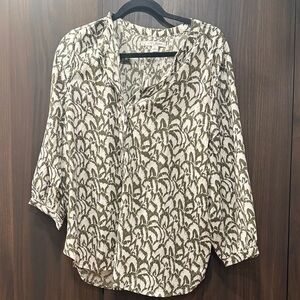 Women's Olive Leaf Print Button-Front Blouse